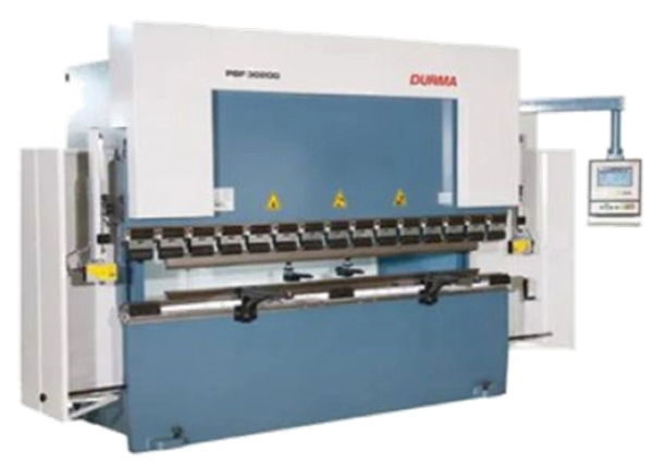 Plegadora DURMA para plegado industrial de chapa en las instalaciones de Termibur